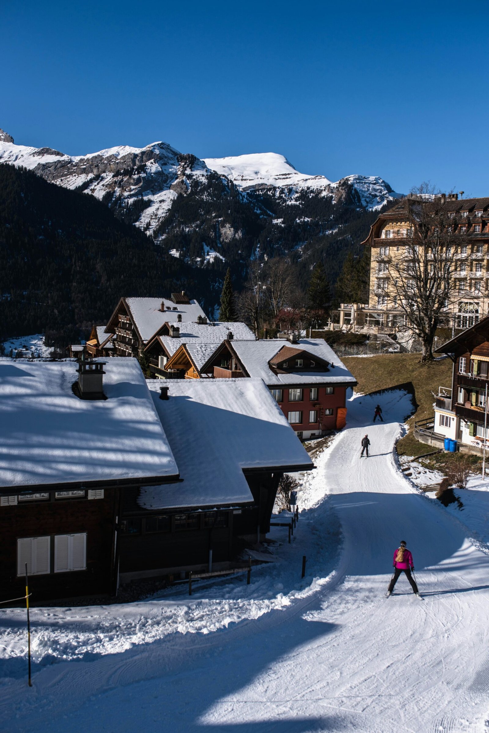 恐怖疲劳与感知扭曲:长期暴露在恐怖操控下的心理影响-The49